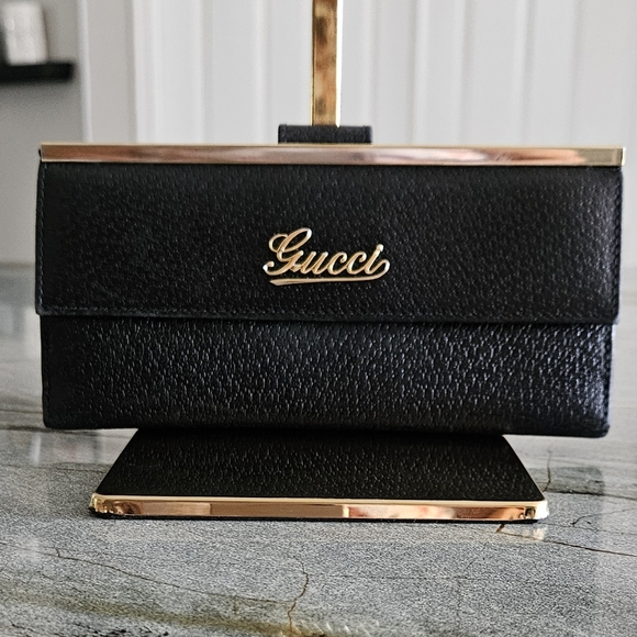 Gucci Black and Gold Snap Long Wallet Wallet, EUC - Picture 1 of 16